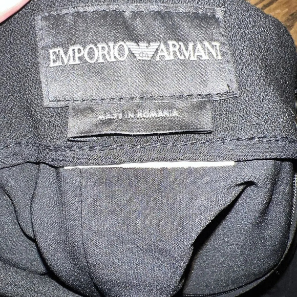 Armani Women's Black Pencil Skirt Size 8 - Picture 7 of 7